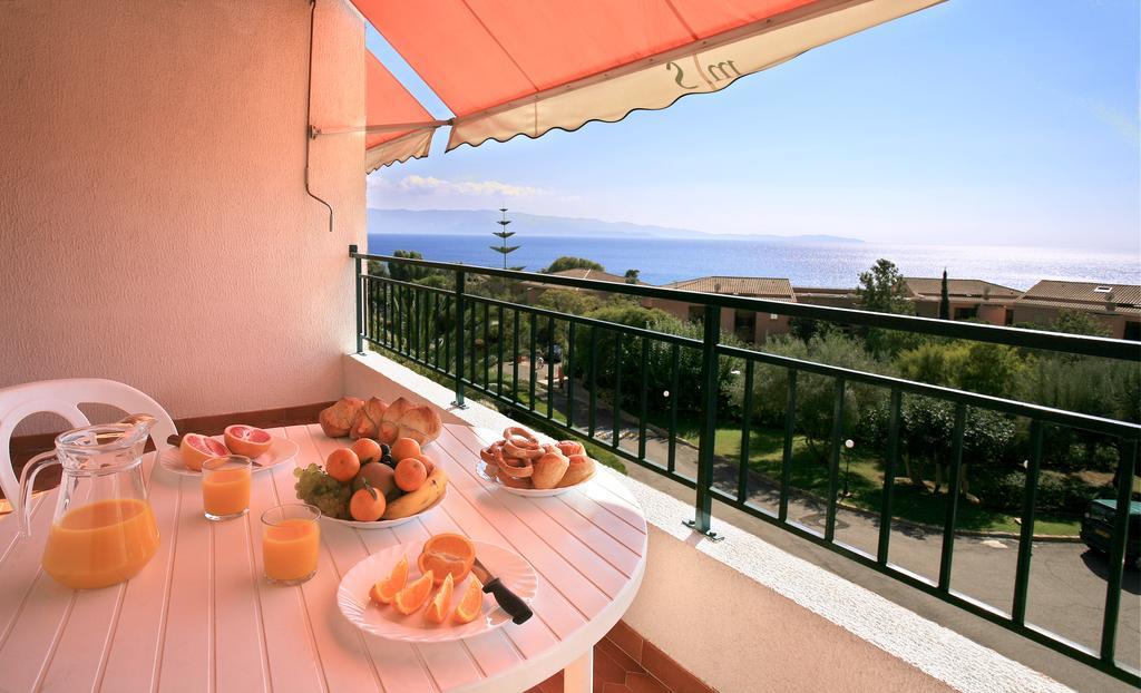 Residence Hoteliere Scudo Ajaccio  Exterior foto